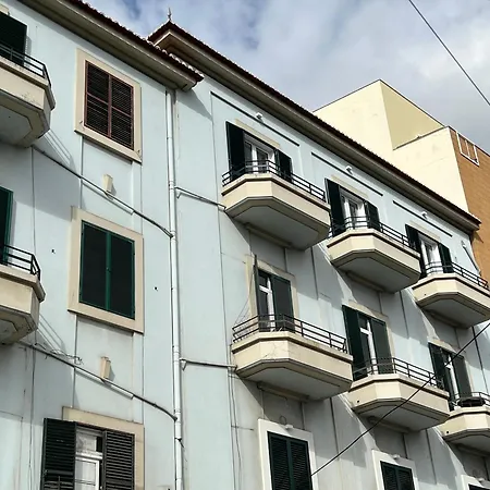 Market Downtown T3 丰沙尔