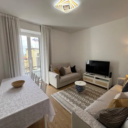 Market Downtown T3 *