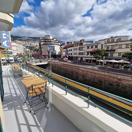 Market Downtown T3 Apartamento