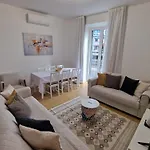 Apartman Market Downtown T3 *