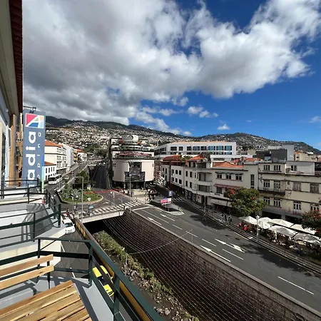 Market Downtown T3 Apartman